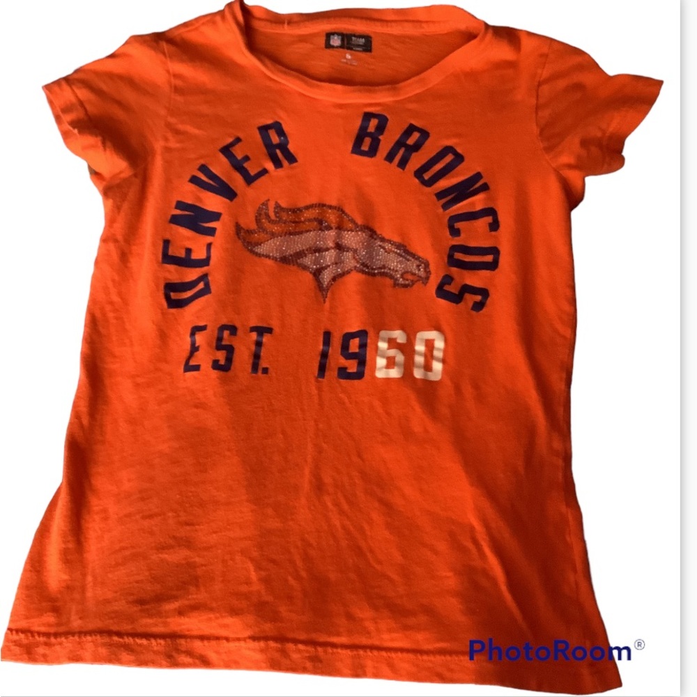 NFL OFFICIAL DENVER BRONCOS TEE, Embellished with crystals